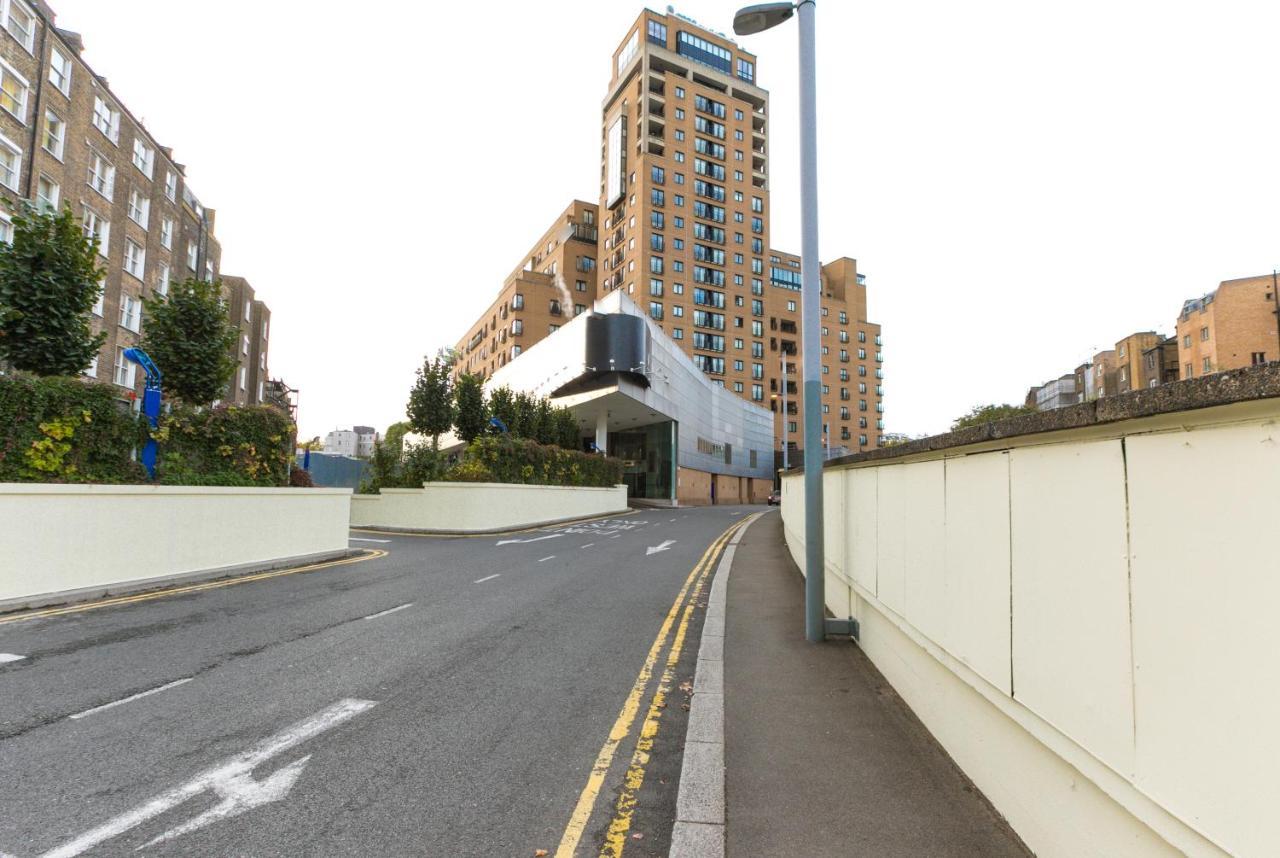 Point West Apartments Londres Exterior foto