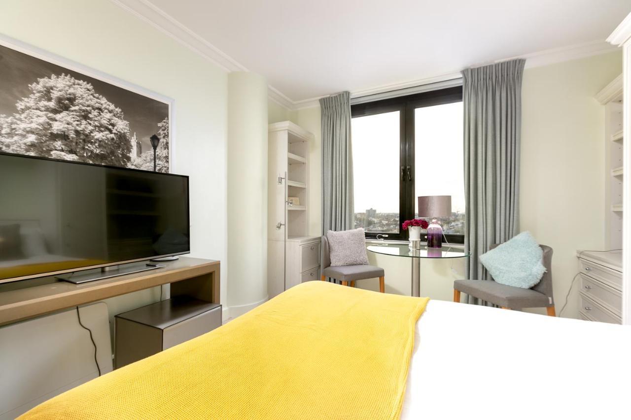 Point West Apartments Londres Exterior foto